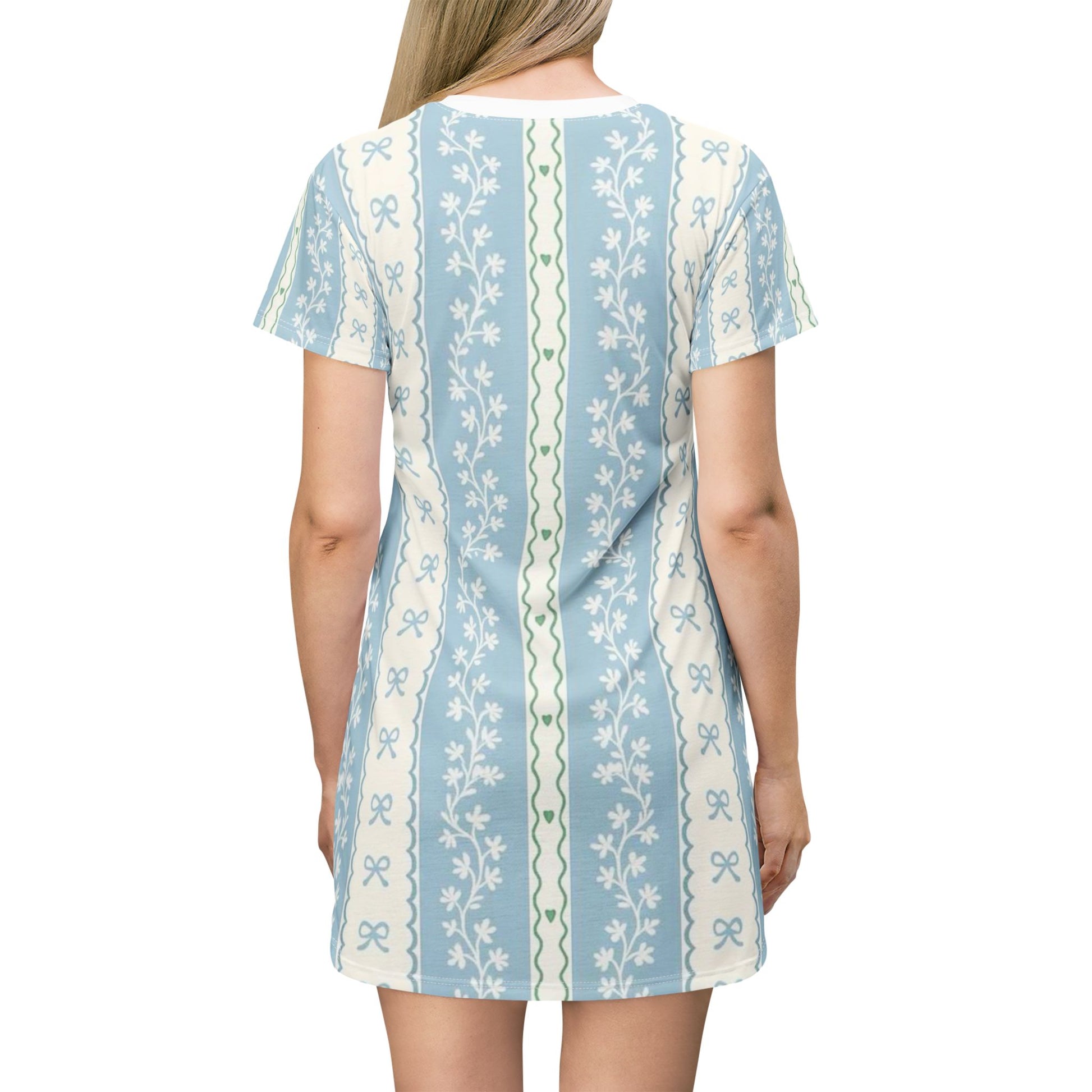 Chic Floral T-Shirt Dress - Casual Dress - Marlin